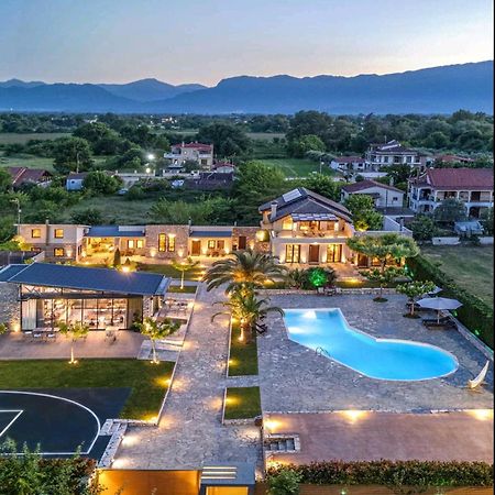 Vintage Suites Trikala Exterior foto
